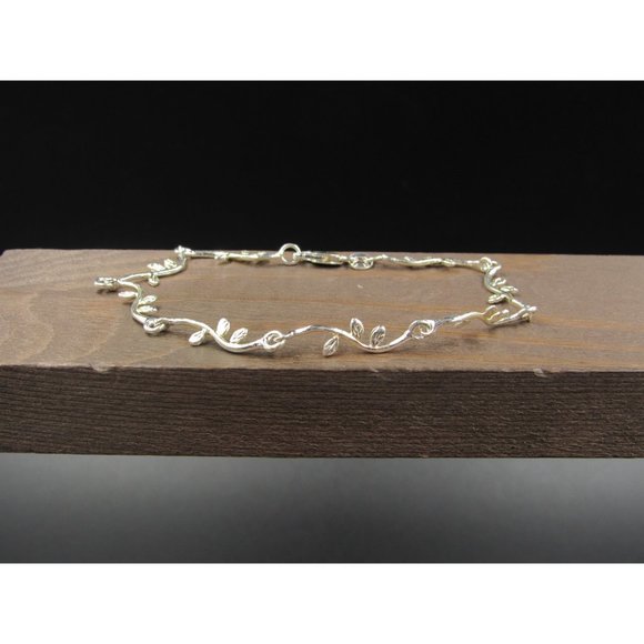 7" Sterling Silver Tarnished Floral Chain Bracelet Vintage Elegant Beautiful - Picture 2 of 6